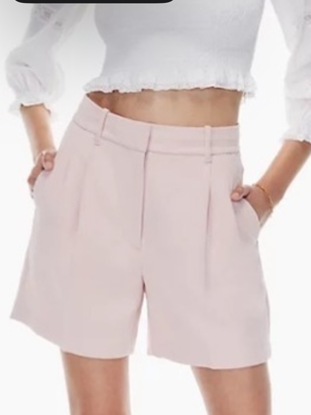 Wilfred Effortless Crepette Shorts Size 6  Pale Pink/Mauve Like New 5.5” Inseam